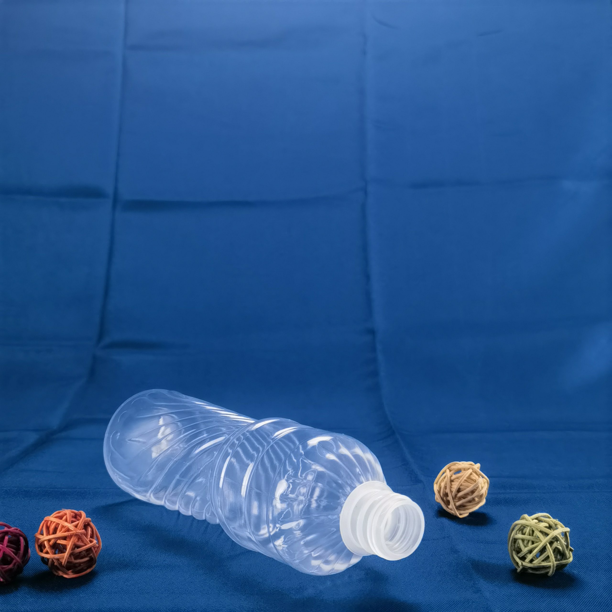 FT-0136 550ml 丸型PPボトル 4