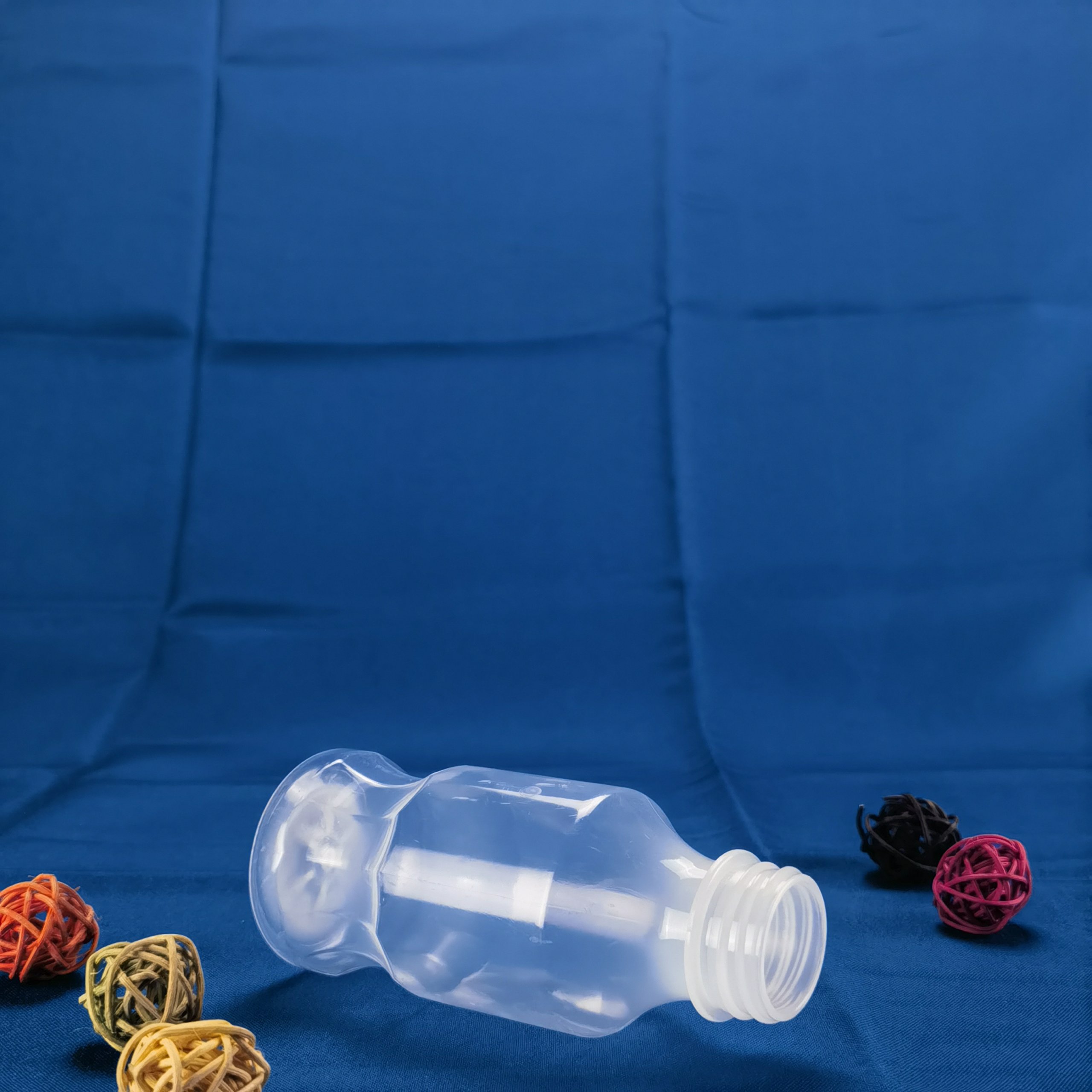 FT-0138 280ml Round PP Bottle 4
