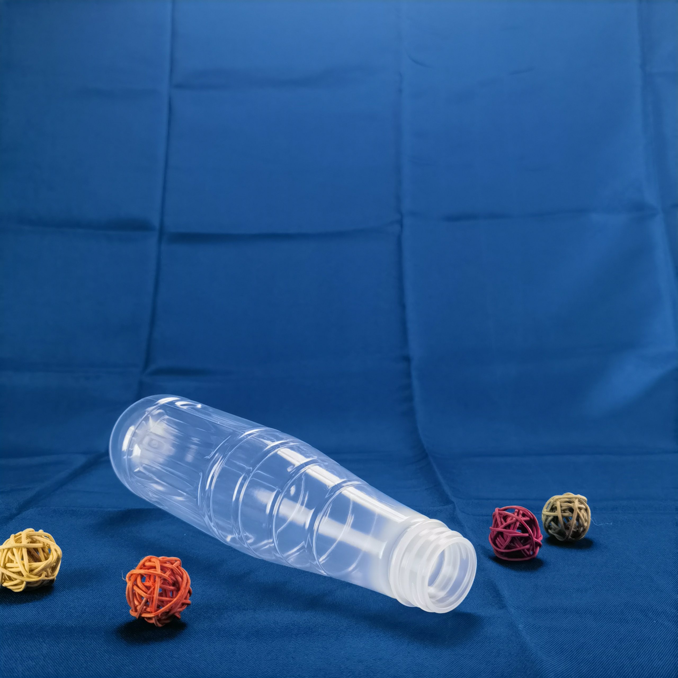 FT-038 650ml Round PP Bottle 4