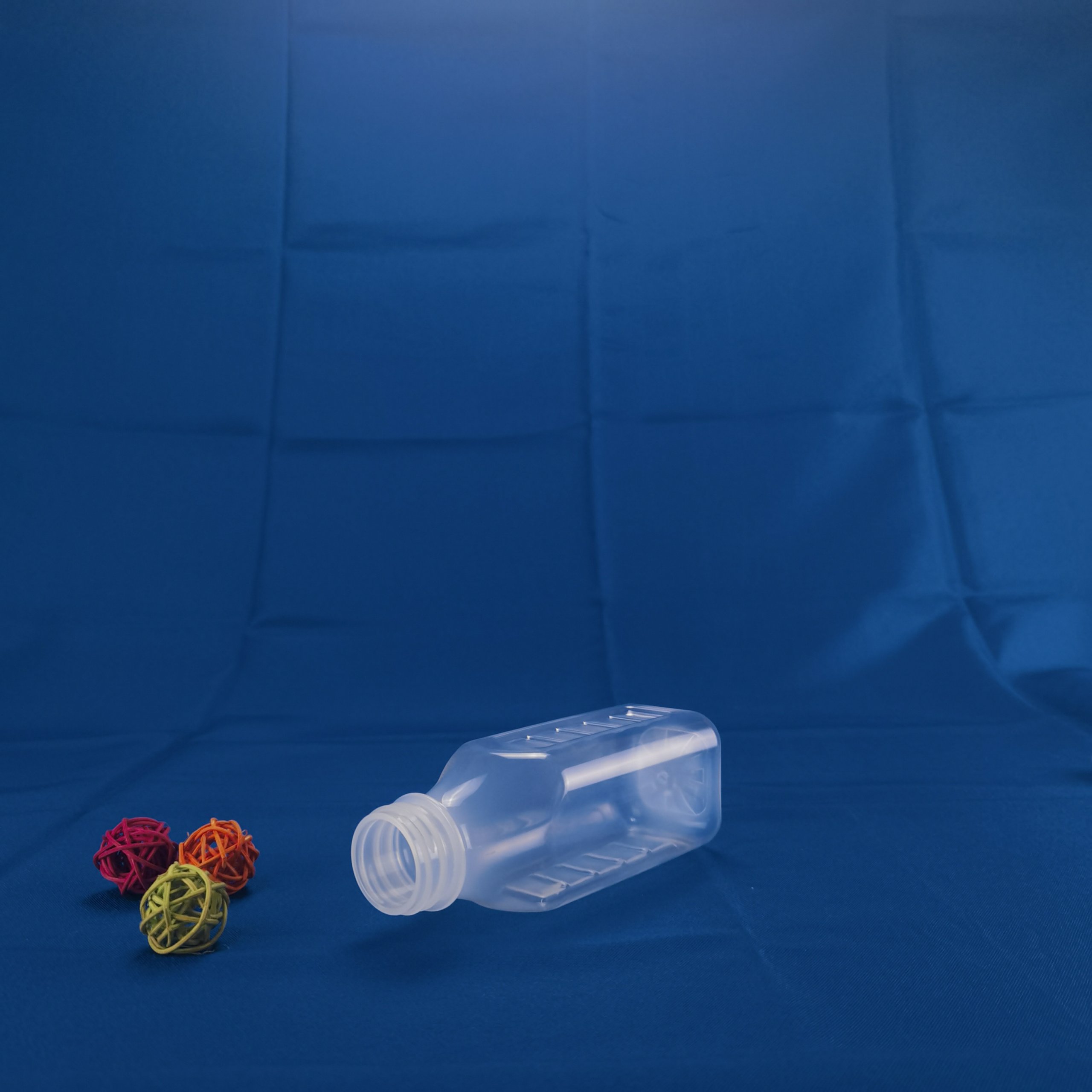 FT-0139 400ml Square PP Bottle 4