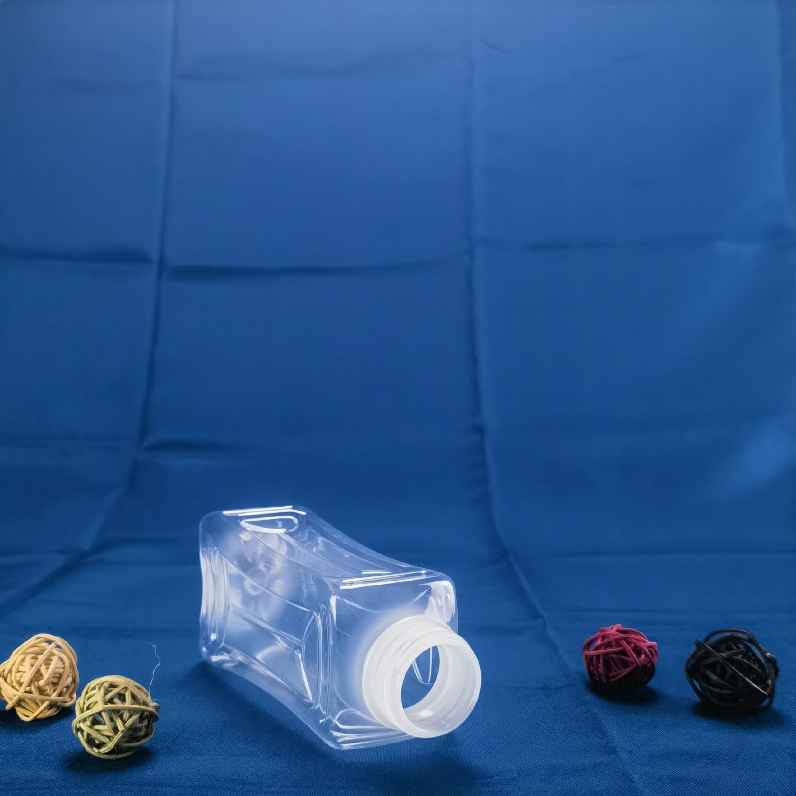 FT-025 380ml Square PP Bottle 4