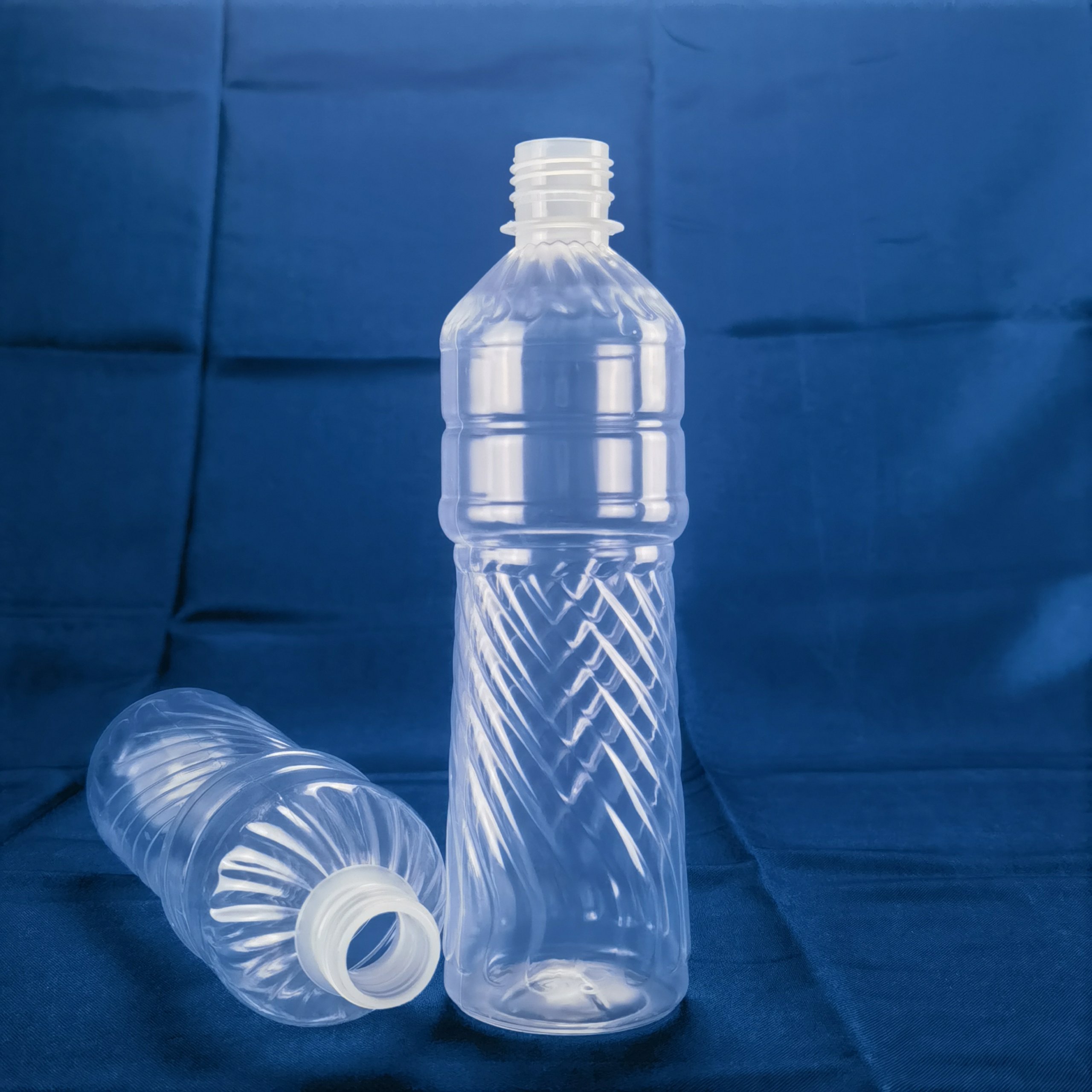 FT-0136 550ml 丸型PPボトル 2
